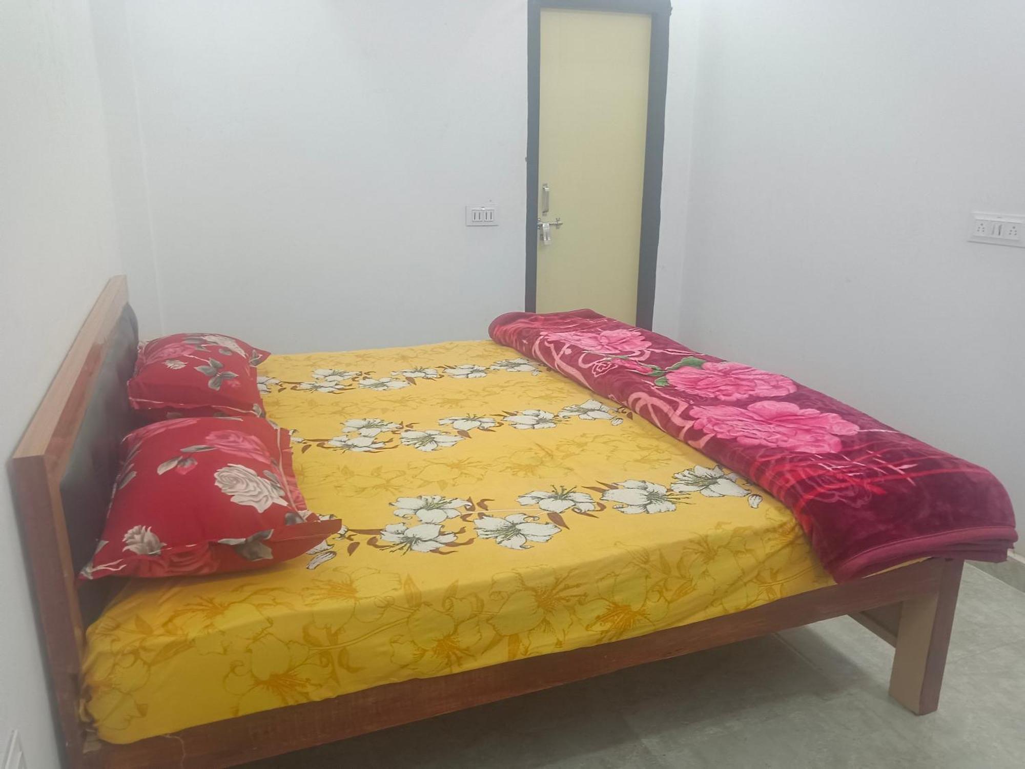 Hotel Harihar Atithi Bhawan Naimisharanya Exterior photo